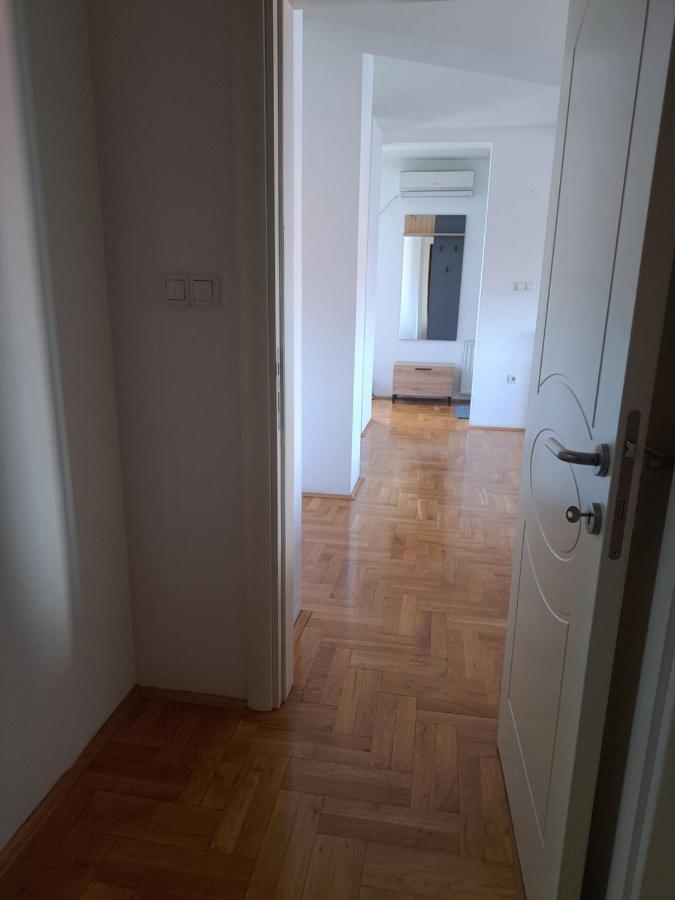 Apartman Zvezdica -Smederevo, Netflix Luaran gambar